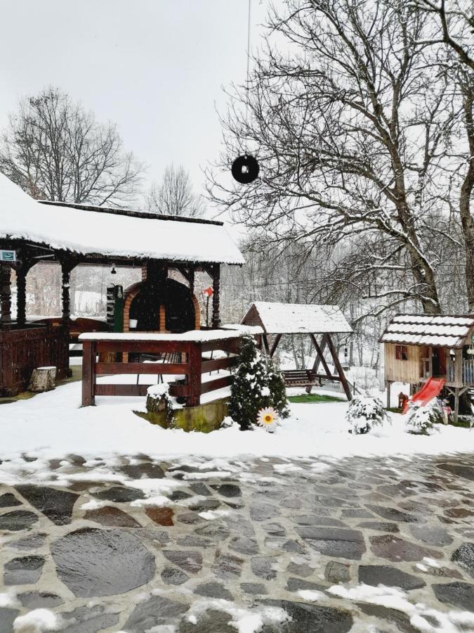 Casa De La Ferma Mariuca Villa Bárdfalva Kültér fotó